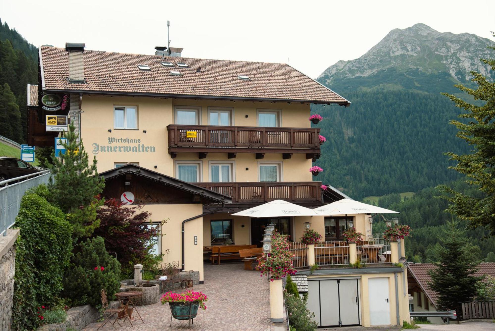 Gasthof Innerwalten St. Leonhard in Passeier Exterior foto